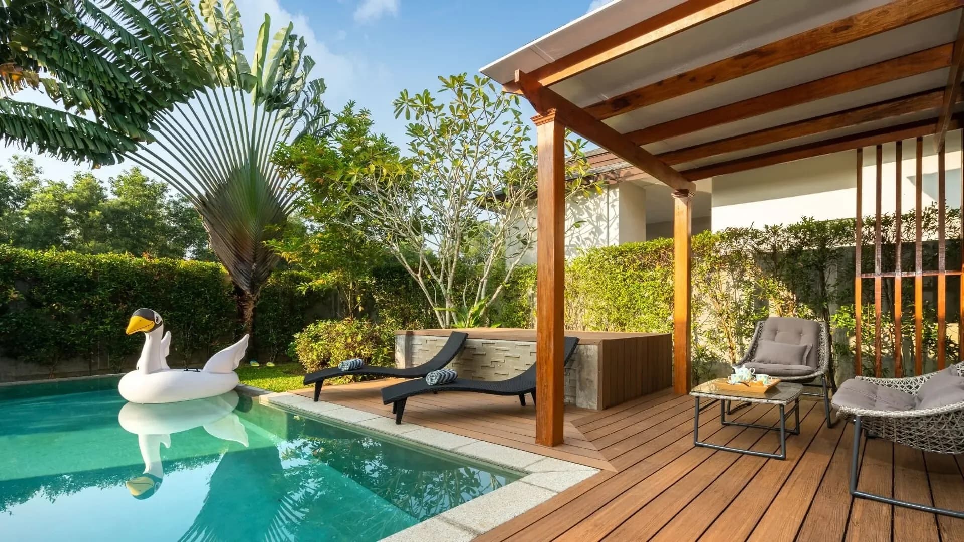 أعمال اللاندسكيب والتجميل الخارجي